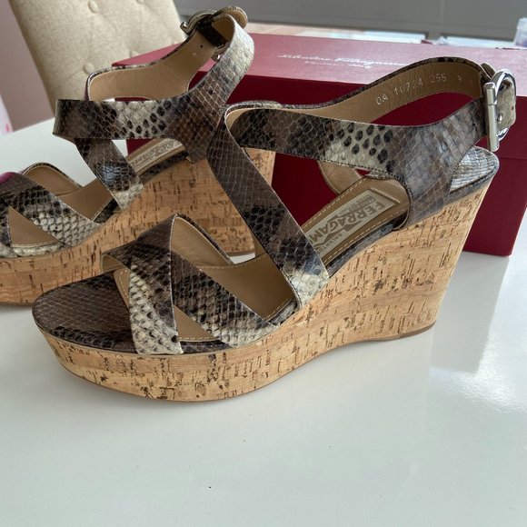 Salvatore Ferragamo Women Persy Wedges 9B - Picture 2 of 7
